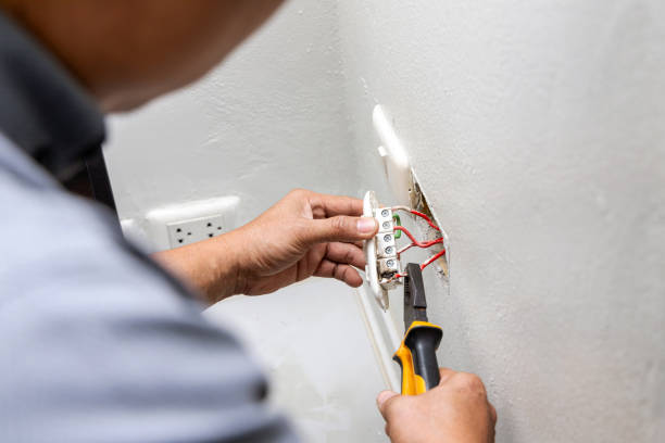 Best Local Electrician Companies  in Black Diamond, WA